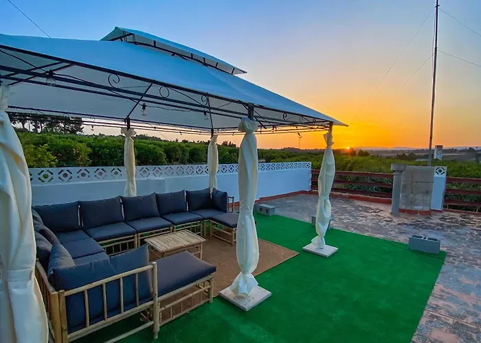 Villa Caliquena, Casa De Campo